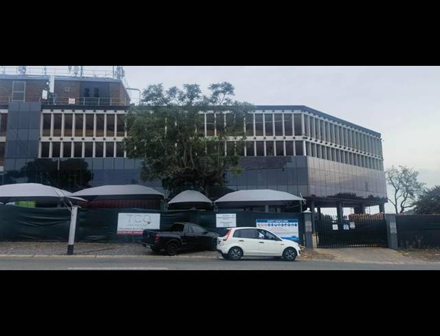 BUSINESS PROPERTY TO RENT IN LYNNWOOD